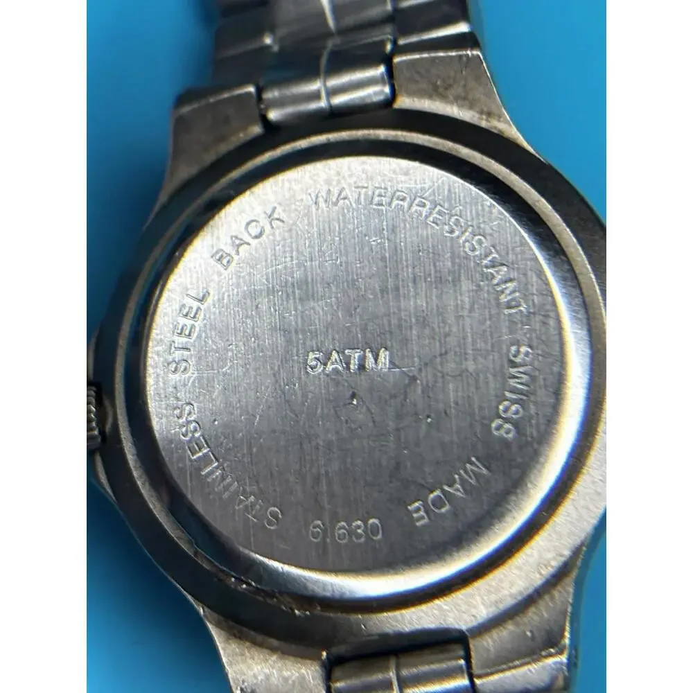 Swiss Military Swiss Made Stainless Steel Rotating Bezel New Battery - Picture 3 of 6